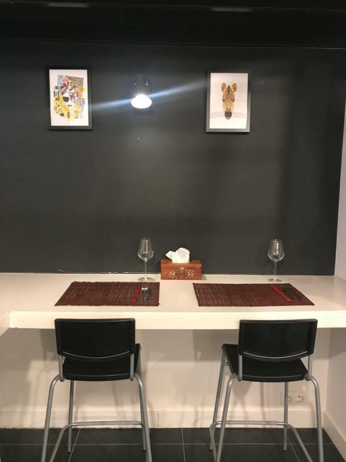 Modern Cozy Studio With Backyard Antwerpen Eksteriør bilde